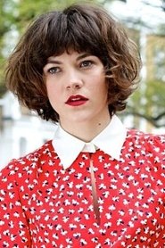 Photo of Olivia Ross image size 300x450