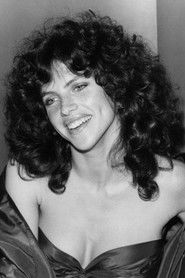 Photo of Clio Goldsmith image size 728x1093