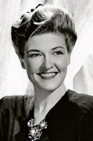 Photo of Laura La Plante image size 300x450