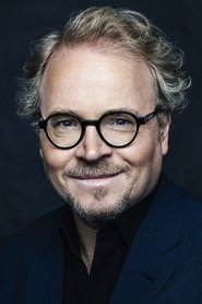 Cast Member