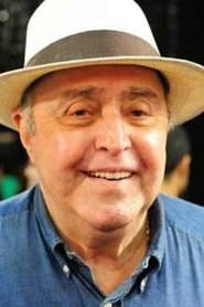 Photo of Mauro Mendonça image size 300x450