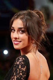 Photo of Simona Tabasco image size 1050x1575