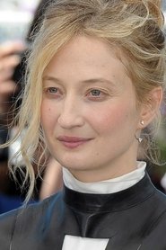 Photo of Alba Rohrwacher image size 300x450