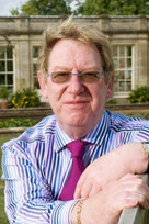 Photo of Laurence Marks image size 305x456