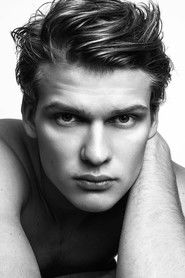 Photo of Андрей Купченко image size 880x1320