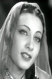 Photo of Nadia Nagi image size 300x450