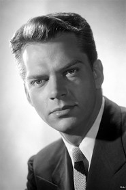 Photo of Keith Andes image size 853x1280