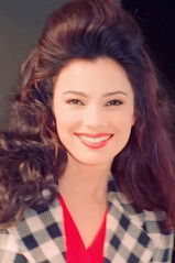 Photo of Fran Drescher image size 359x539