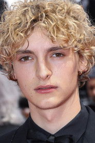 Photo of Vassili Schneider image size 1000x1500