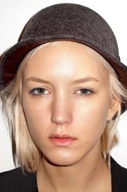 Photo of Rachel Chandler image size 322x483