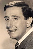 Photo of Manolo Gómez Bur image size 300x450