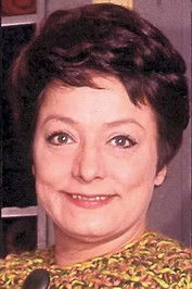 Photo of Lily Broberg image size 400x600