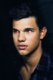Photo of Taylor Lautner image size 1200x1800