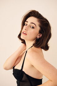 Photo of Rachel Sennott image size 1000x1500