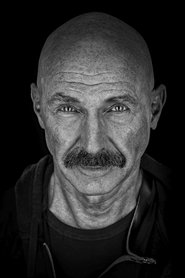 Photo of Tony Levin image size 2000x3000