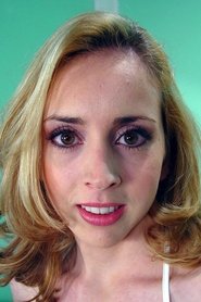 Photo of Kelly Wells image size 470x705