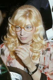 Photo of Monica Vitti image size 483x725