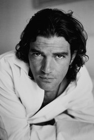 Photo of Antonio Banderas image size 851x1276