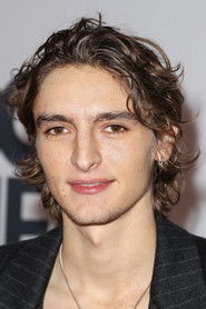 Photo of Vassili Schneider image size 1000x1500