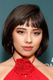 Photo of Xochitl Gomez image size 800x1200