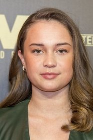 Photo of Zoe Cusell image size 300x450