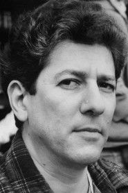 Photo of Peter Riegert image size 562x843