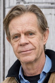 Photo of William H. Macy image size 733x1100