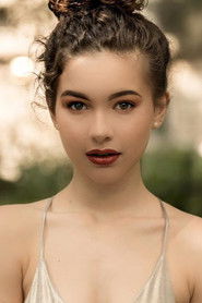 Photo of Carla Adell image size 472x709