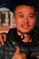 Photo of Lin Yi image size 300x450