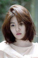 Photo of Shim Eun-kyung image size 300x450