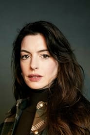 Anne Hathaway is Dr. Amelia Brand