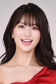 酒井ゆりや