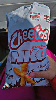 Kitty 🇱🇦 / 🇺🇸 / International Race