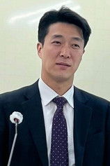 Portrait de Kang Myung-soo