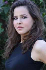 Marieh Delfino as Gerri Farber