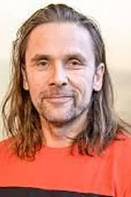 JP Siili as Paparazzi