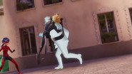 Miraculous: Las aventuras de Ladybug - Episodio 4: Manageman