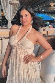 Anupriya Caroli photo 2