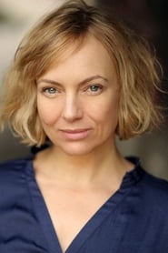 Lisa Kay as Clara Peyton