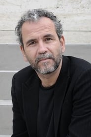 Profile picture of Guillermo Toledo who plays Inspector Conte