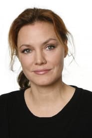 Maja Maranow as Steffi Neuhaus