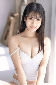 中森ななみ