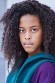 Skyler Yates as Evie Vega