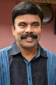 Powerstar Srinivasan as Keerthivasan