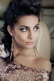 Bahareh Borzue as Amal Saud