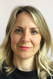 Roosje Pertz as Self - Participant