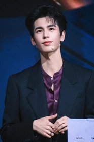 Zhang Linghe photo 2
