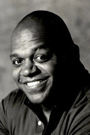 Charles S. Dutton as Ken Karsch in Secret Window (2004)