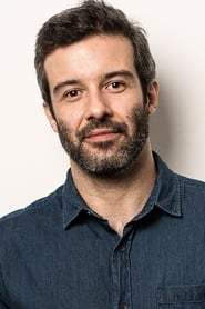 Profile picture of Gustavo Vaz who plays César