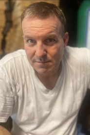 Steve Galluzzi as Sleazy Single Guy